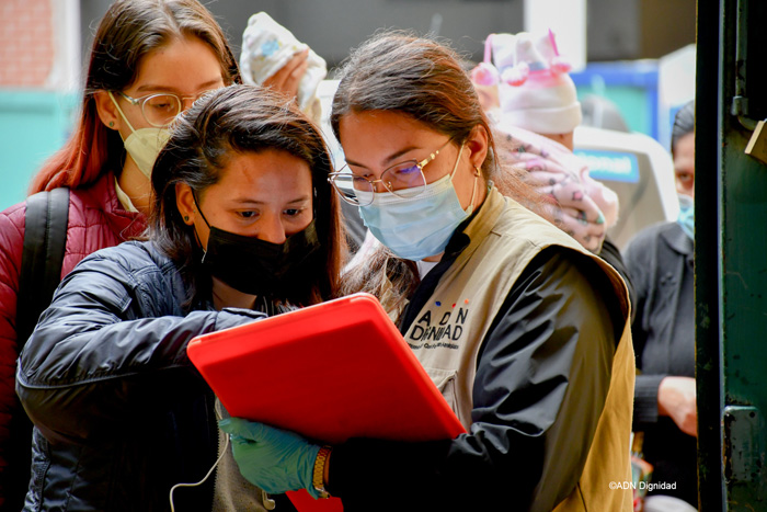 New evidence on humanitarian aid: Cash transfers improve outcomes for Venezuelan migrants in Colombia